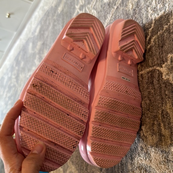 🎀HUNTER🎀 Pink Short Glossy Rain Boots 37 - Picture 3 of 9
